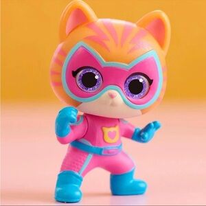 SuperKitties Ginny Figure